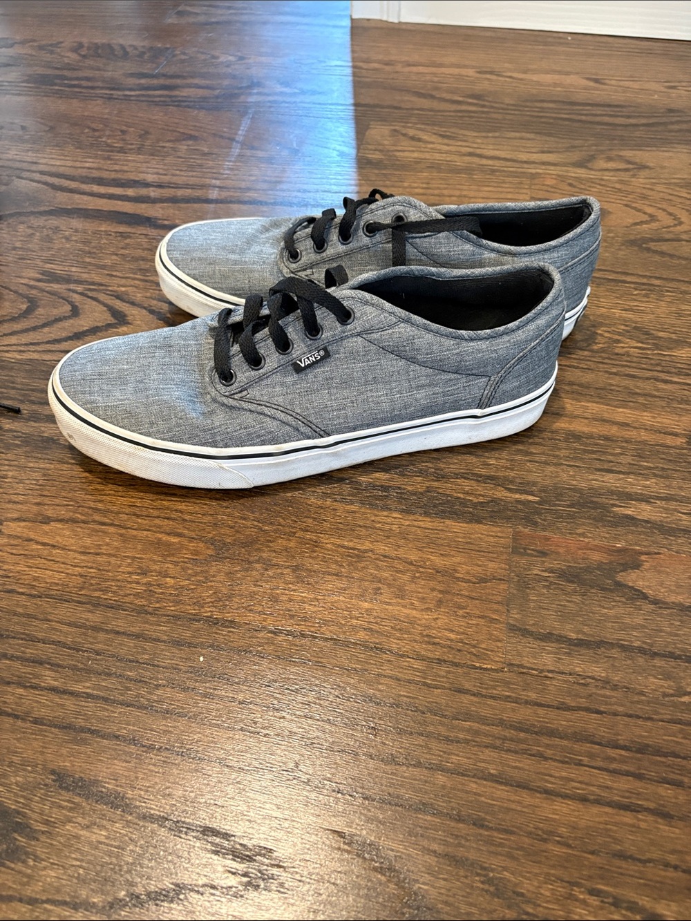 Vans Men’s Gray Canvas Low-Top Sneakers with Black Laces